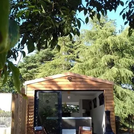 Logis Du Parc 3*
