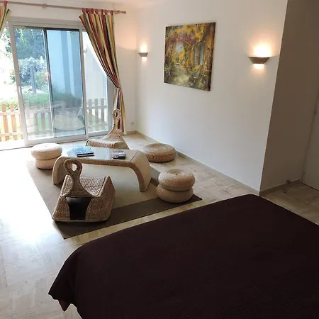 Nocleg ze śniadaniem Logis Du Parc 3*