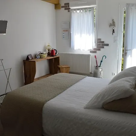 Nocleg ze śniadaniem Logis Du Parc Saint-Fulgent