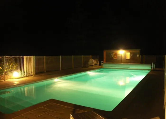 Logis Du Parc Bed & Breakfast 3*