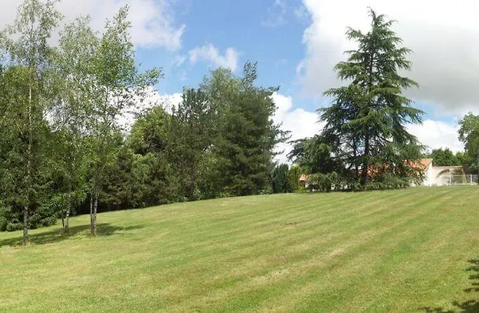 Oda ve Kahvaltı Logis Du Parc Saint-Fulgent