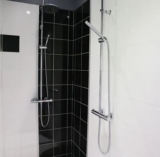 罗格斯都帕克酒店 3*